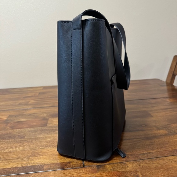 BEIS Wicked Tote - Picture 6 of 14